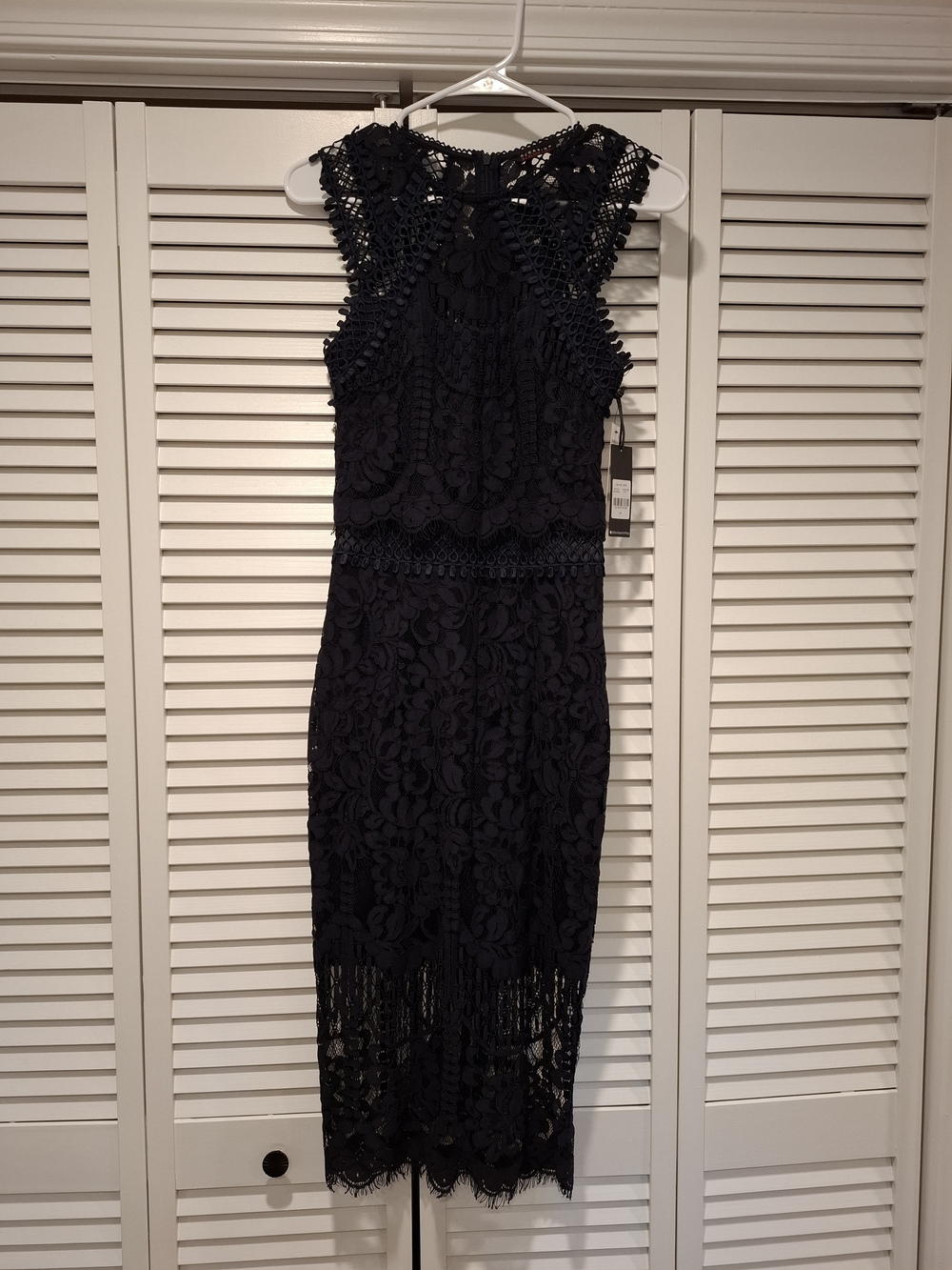 NWT XS Black Tape_ Navy Crochet Lace Midi Dress